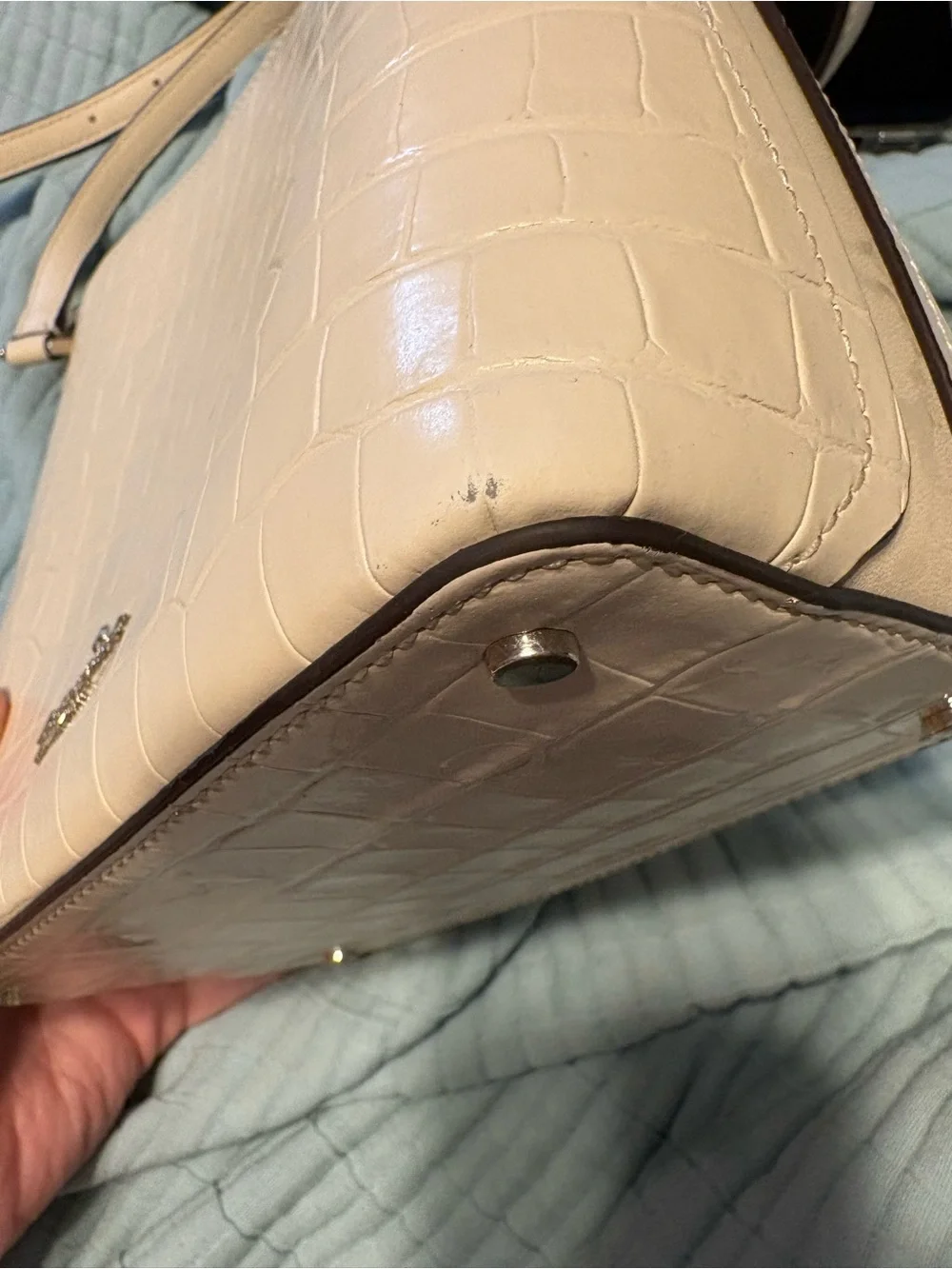 Kate Spade New York Marti Croc Embossed Bucket‎ Bag Ivory Cream Crossbody Purse